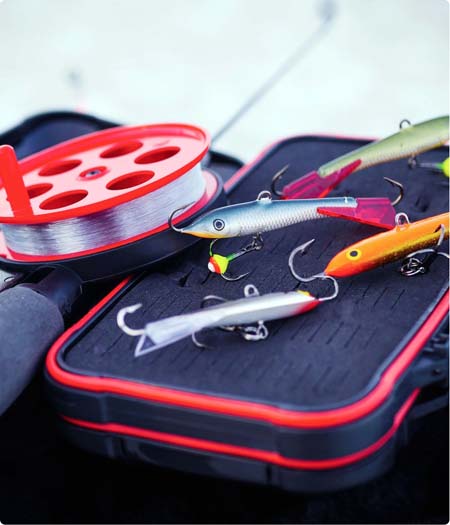 Ice fishing accessories thumbnail